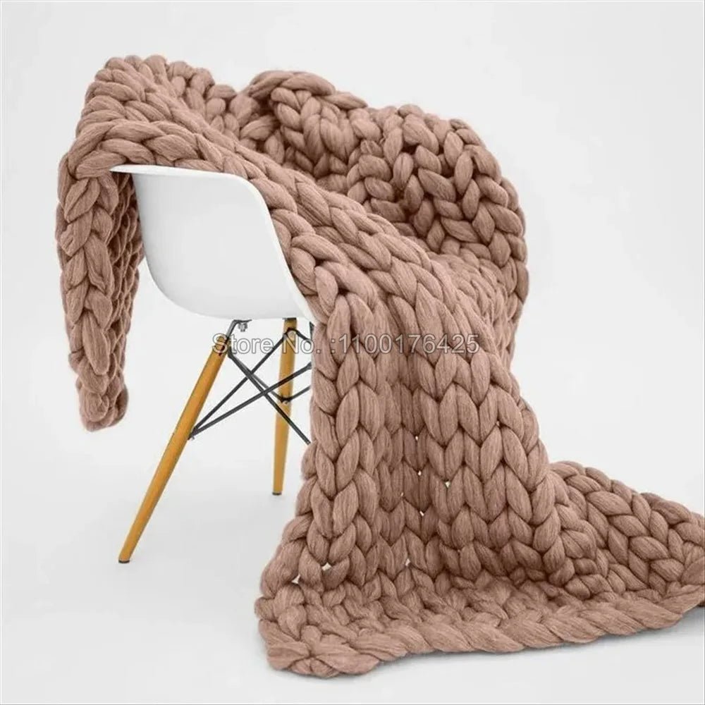 Chunky Knit Blanket - Cozy Home Decor - Hizoni