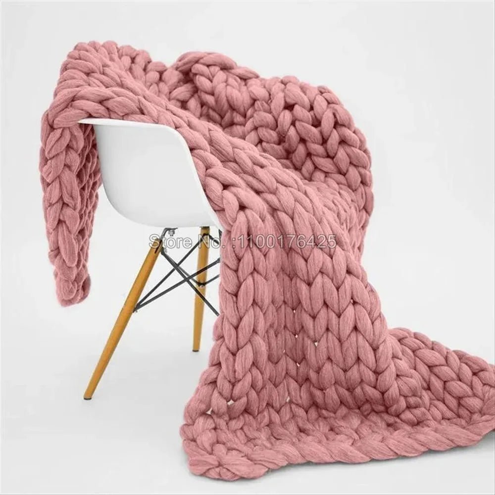 Chunky Knit Blanket - Cozy Home Decor - Hizoni