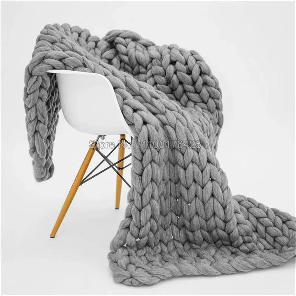 Chunky Knit Blanket - Cozy Home Decor - Hizoni