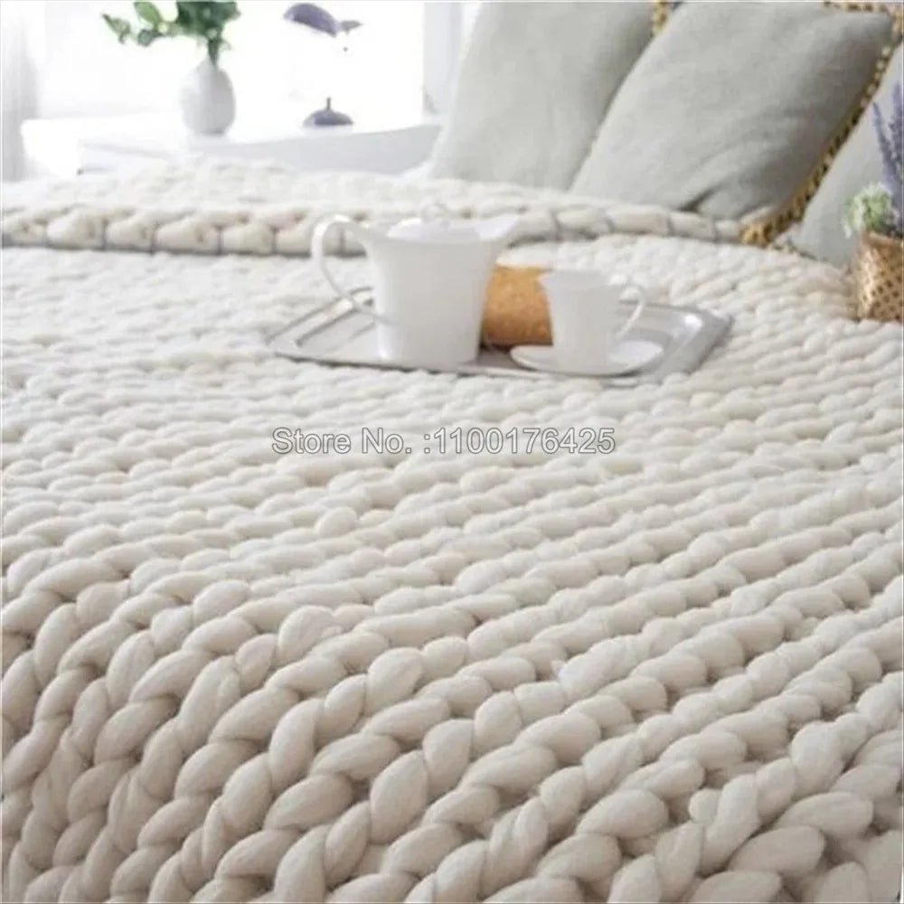 Chunky Knit Blanket - Cozy Home Decor - Hizoni