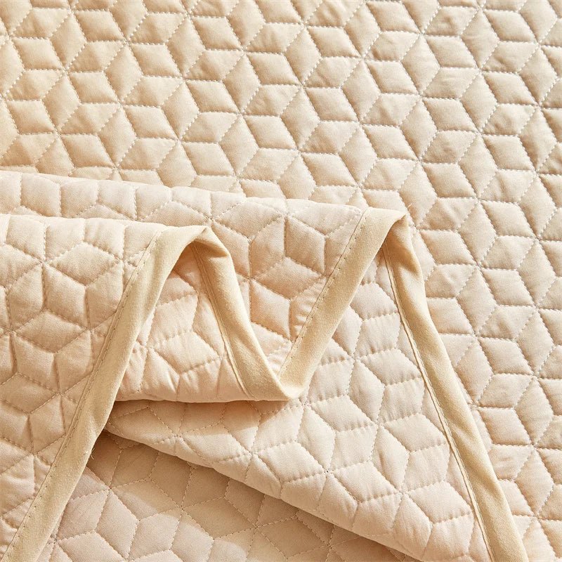 Cotton Bedding Set with Duvet Cover, Sheet and Pillowcases - Hizoni