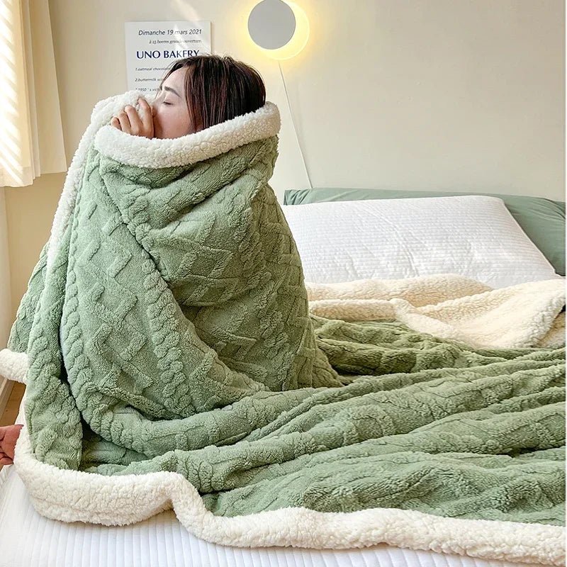 Cozy Woolen Comfort Blanket - Hizoni