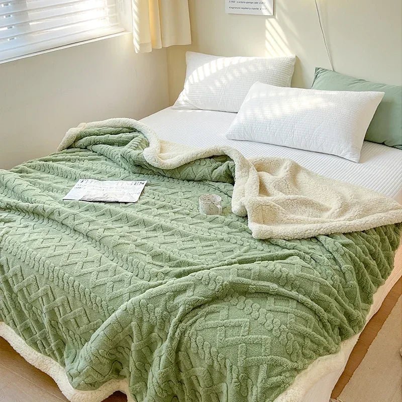 Cozy Woolen Comfort Blanket - Hizoni