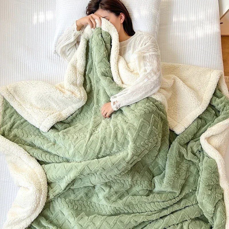 Cozy Woolen Comfort Blanket - Hizoni