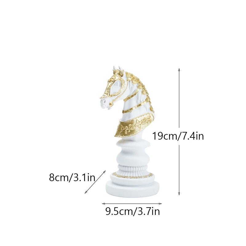 European Style Chess Figures (King, Queen, Knight) - Hizoni