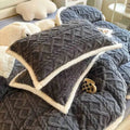 Luxury 2Pcs Winter Fleece Pillowcases – Soft Velvet & Sherpa Bedding - Hizoni