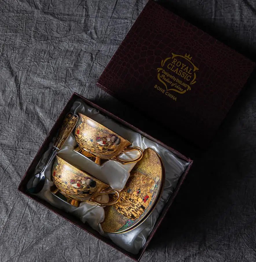 Luxury Art History Gift Set – Gustav Klimt Porcelain Cup, Saucer & Spoon - Hizoni