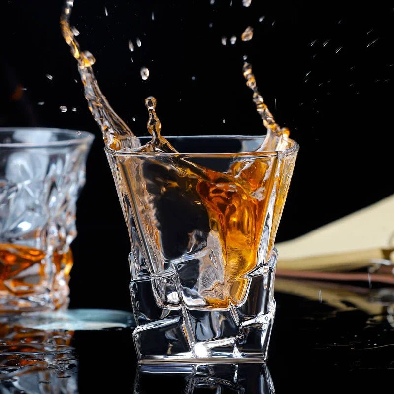 Luxury Crystal Whiskey Glasses – Vintage Old Fashioned Rocks Tumblers - Hizoni