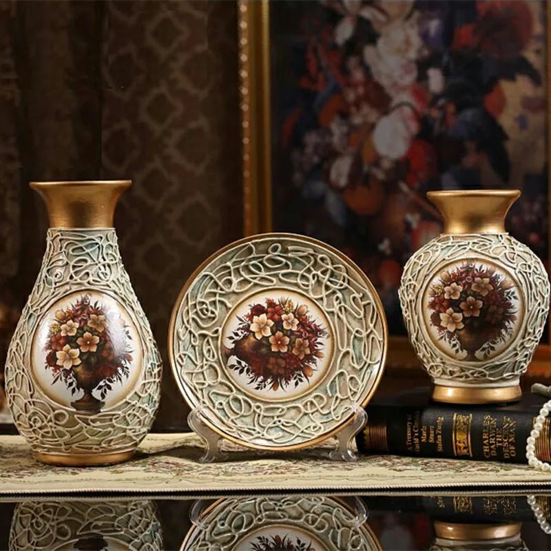 Luxury Floral Ceramic Vase Set – 3 - Piece Embossed Home Decor Ornament - Hizoni