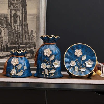 Luxury Floral Ceramic Vase Set – 3 - Piece Embossed Home Decor Ornament - Hizoni