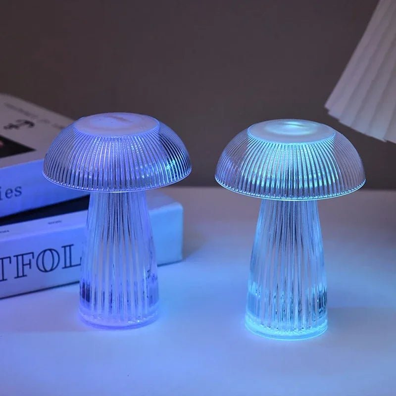 Mini Jellyfish Mushroom Night Light – Portable LED Bedside Mood Lamp - Hizoni