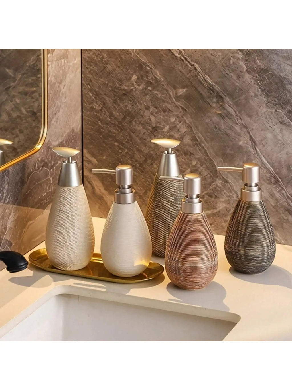 Retro Ceramic Soap Dispenser – Elegant, Durable & Minimalist - Hizoni
