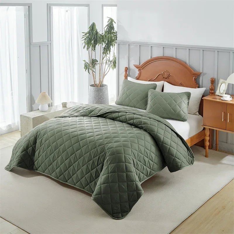 Soft Bedding Set with Duvet Cover, Sheet and Pillowcases - Hizoni