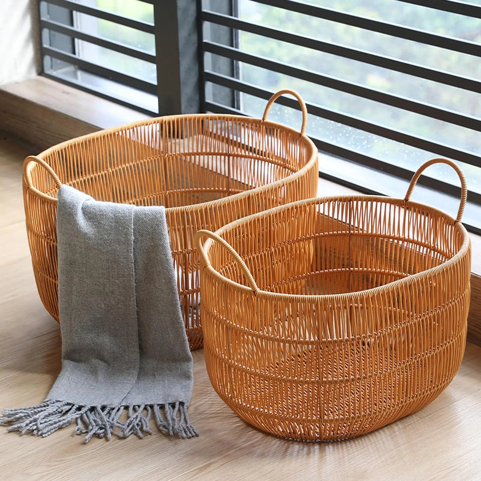 Versatile Woven Laundry Basket - Hizoni